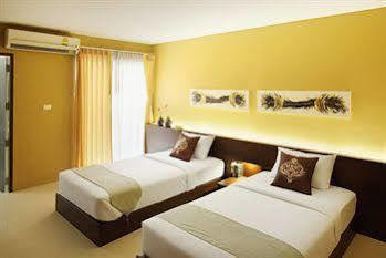 होटल Samkong Place 3*